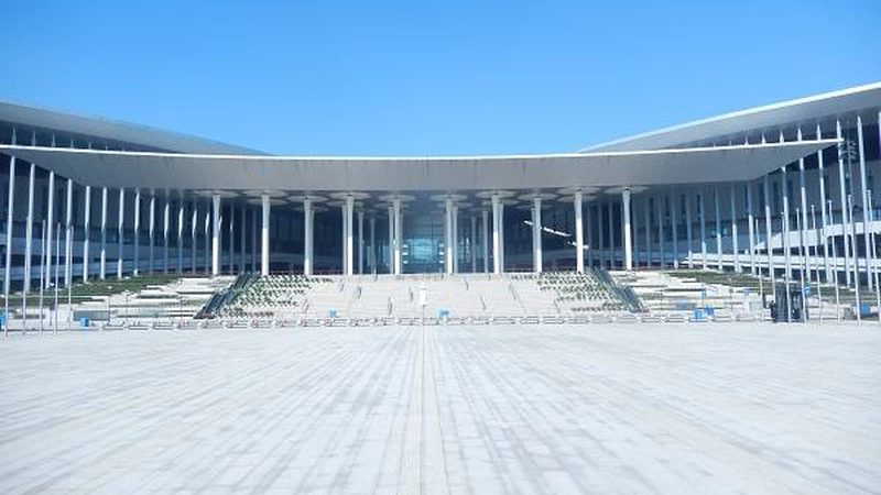 设计团队是展厅设计公司的核心力量。考察设计团队实力，可以从以下几个方面入手：