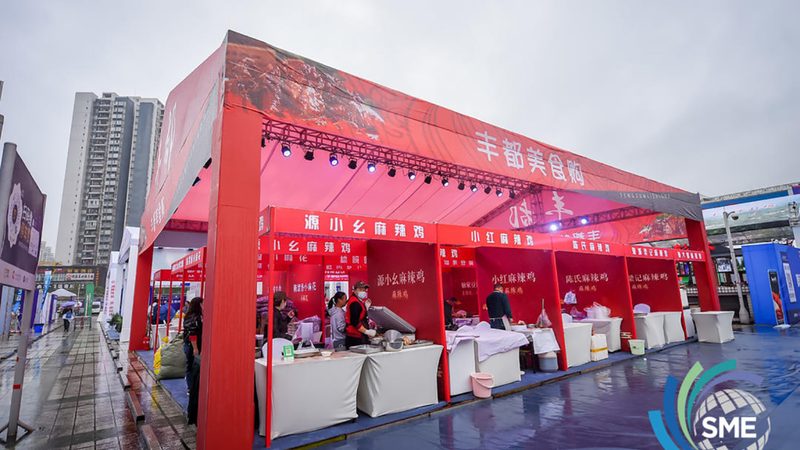 小标题：派对蛋糕尺寸的常见误解